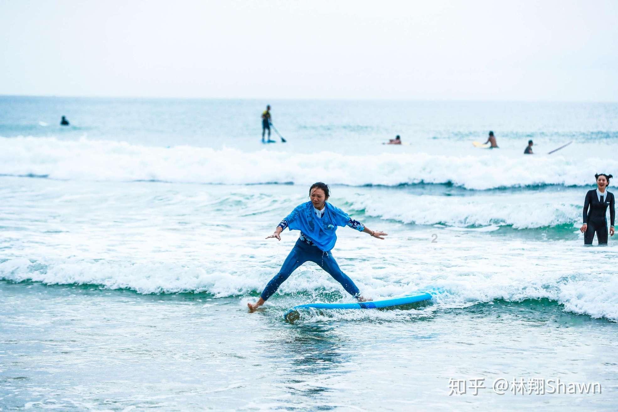 中央气象台1月21日06时发布暴雪蓝色预警